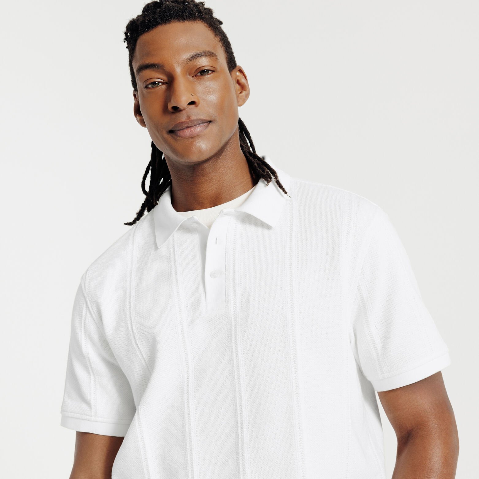 Polo manches courtes textur&eacute;