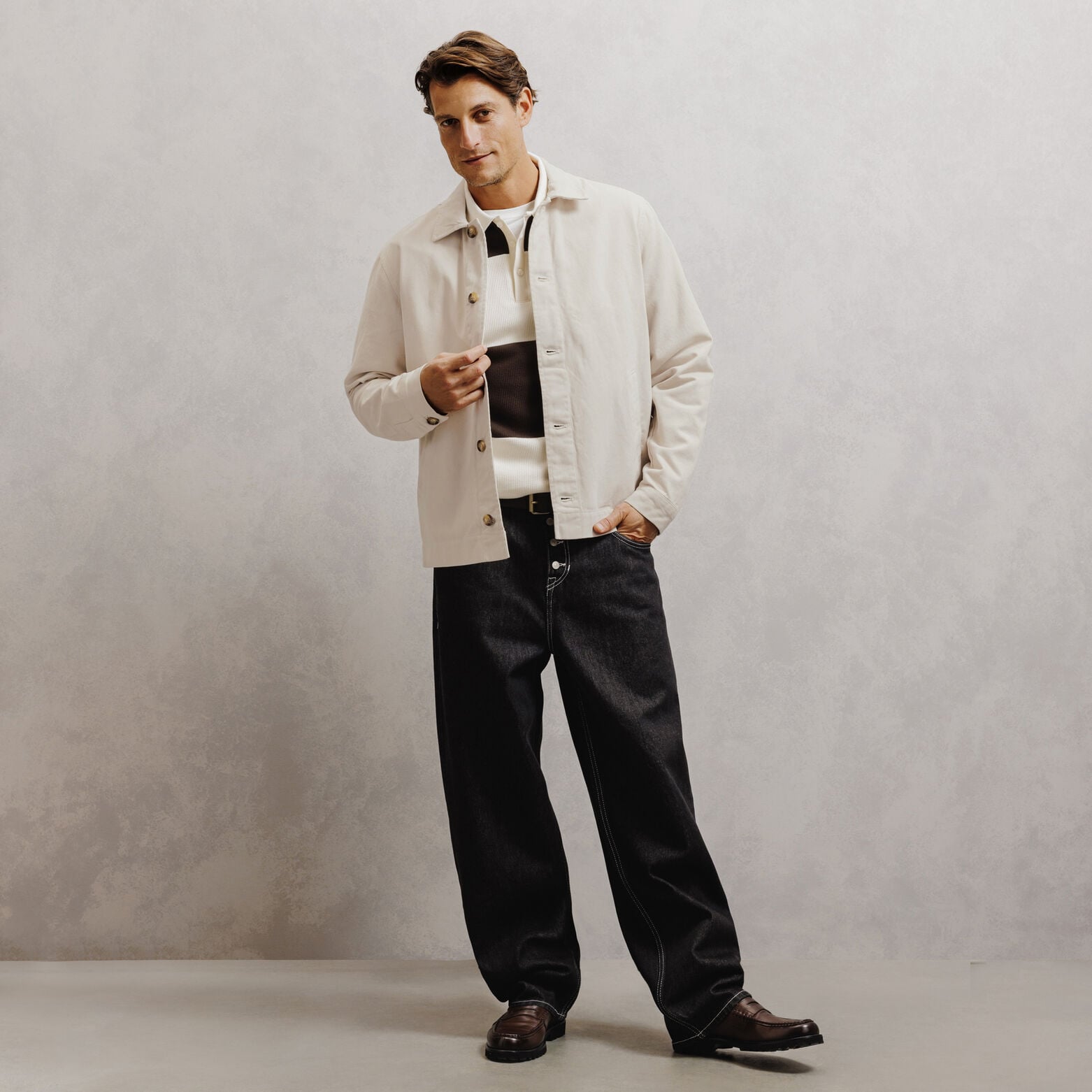 Veste boutonn&eacute;e col chemise 100% coton
