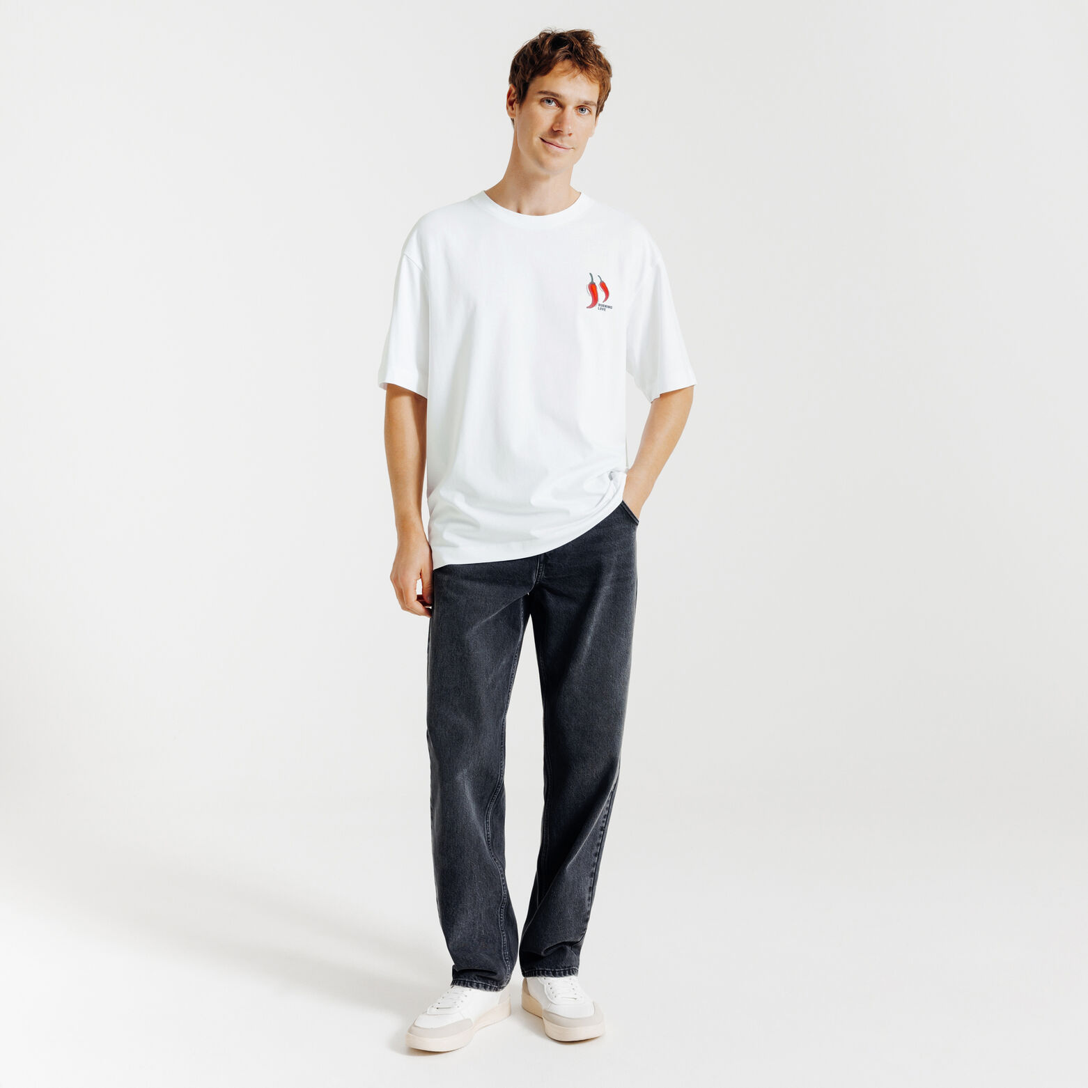 T-shirt met Sint-Valentijn print voor- en achteraa