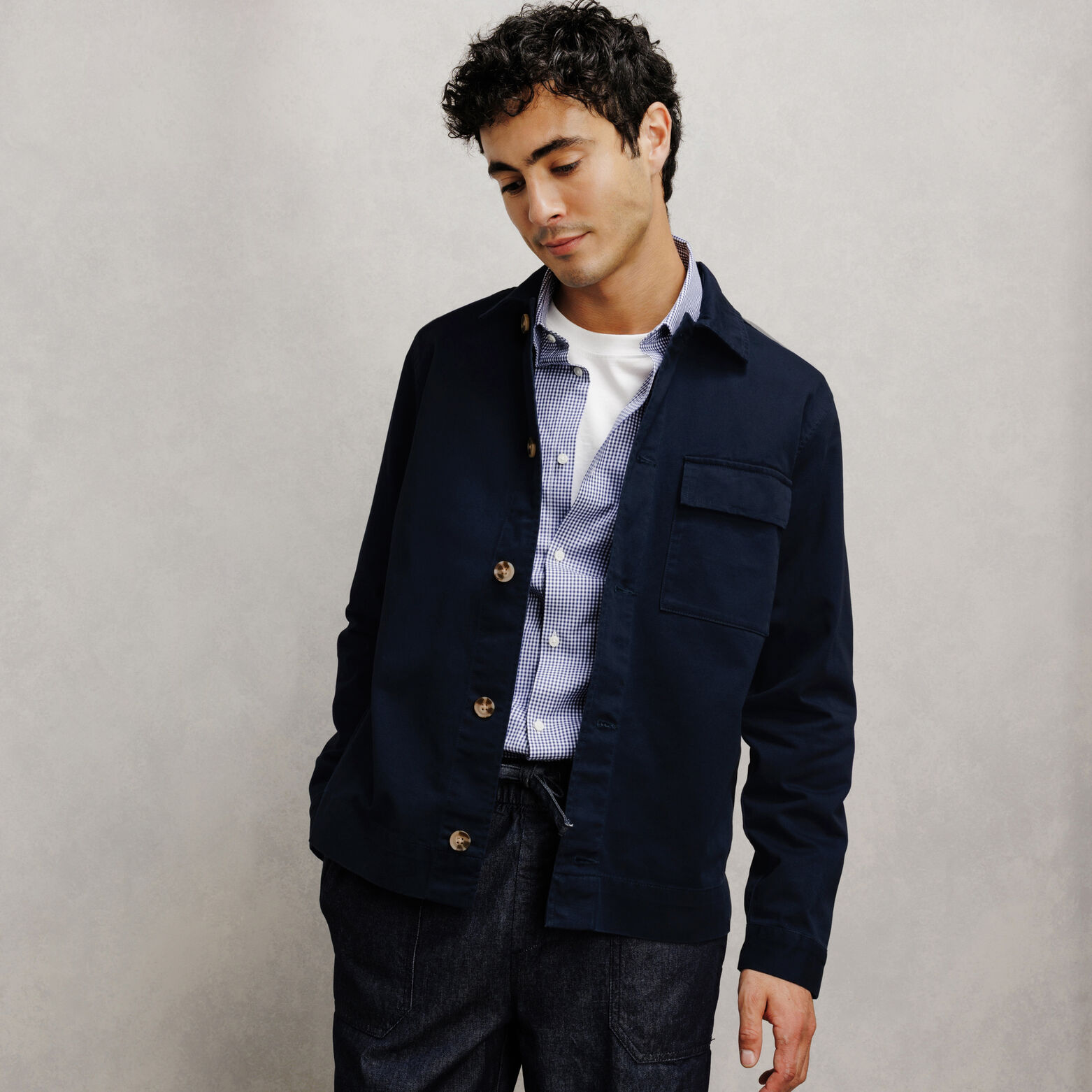 Veste col chemise boutonn&eacute;e mi-saison