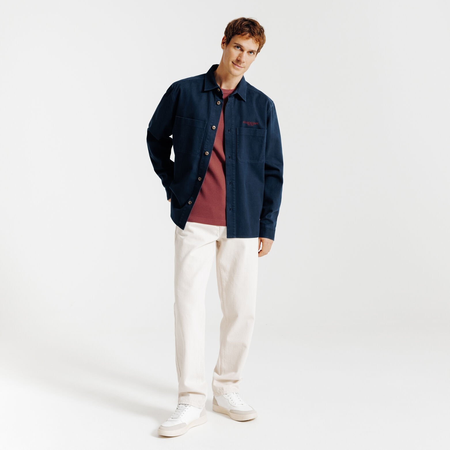 Tee shirt mati&egrave;re gaufr&eacute;e