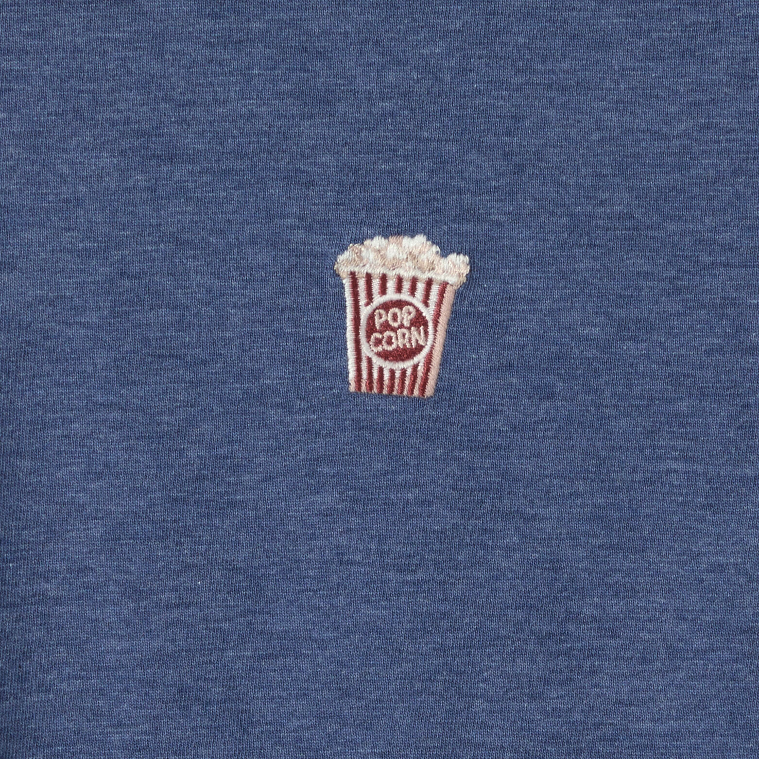 Tee shirt chin&eacute; brod&eacute;