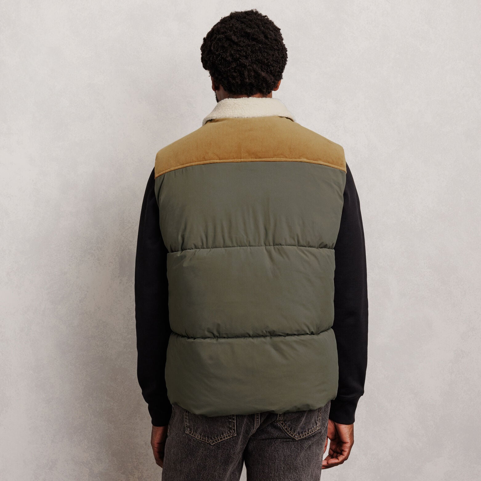 Doudoune sans manches col en sherpa