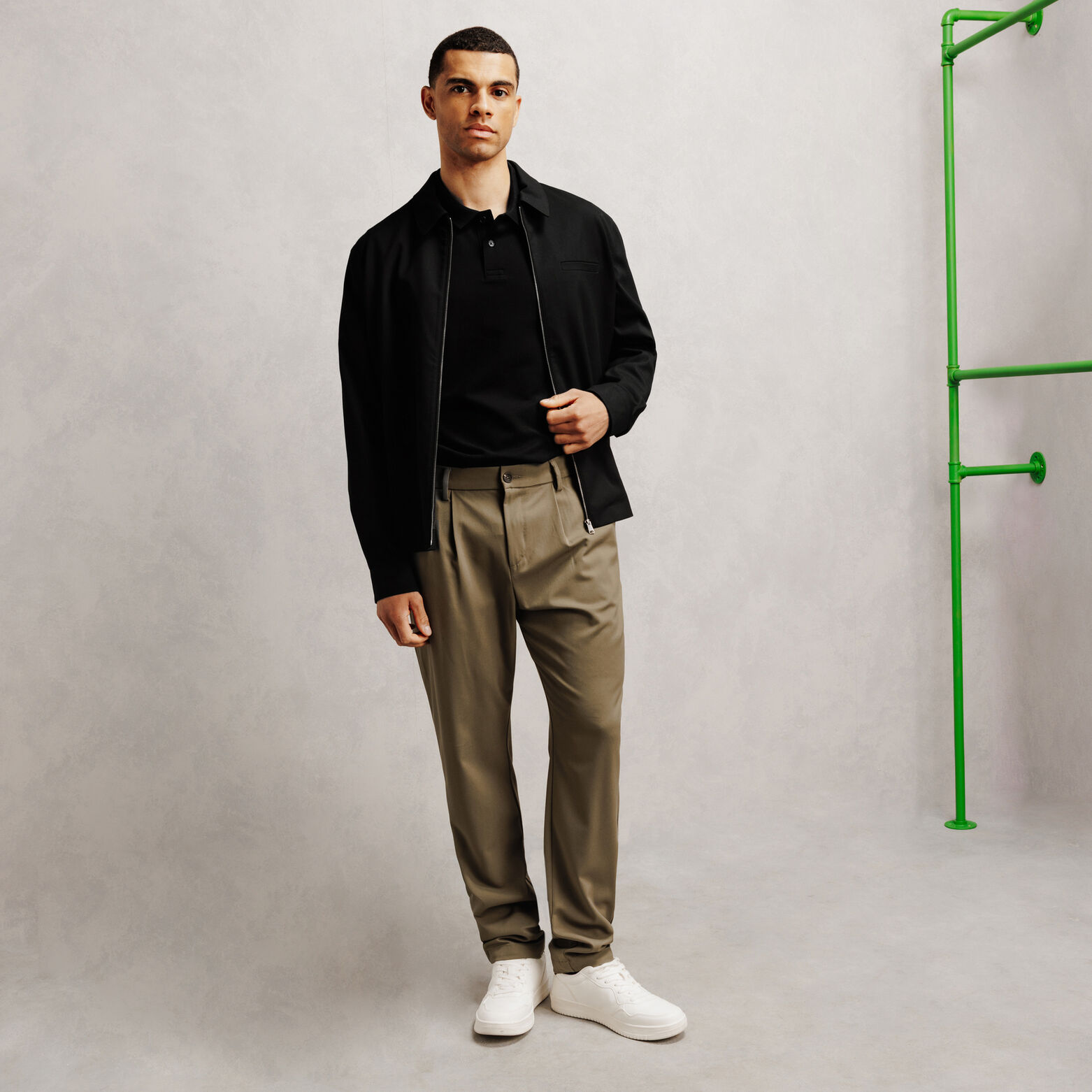 Polo manches courtes piqu&eacute; uni