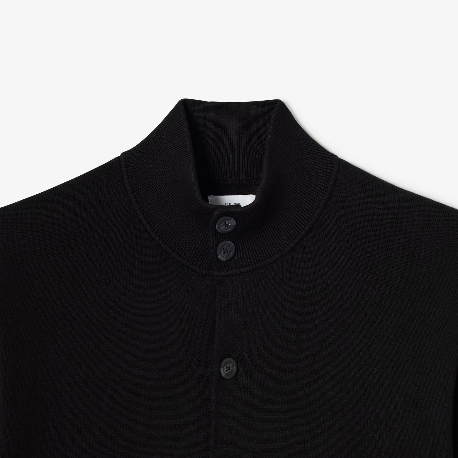 Gilet boutonn&eacute; col montant