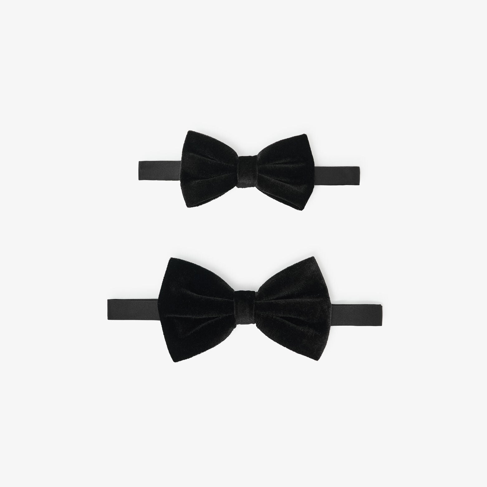 Lot de 2 n&oelig;uds papillon en velours ma&icirc;tre et chien