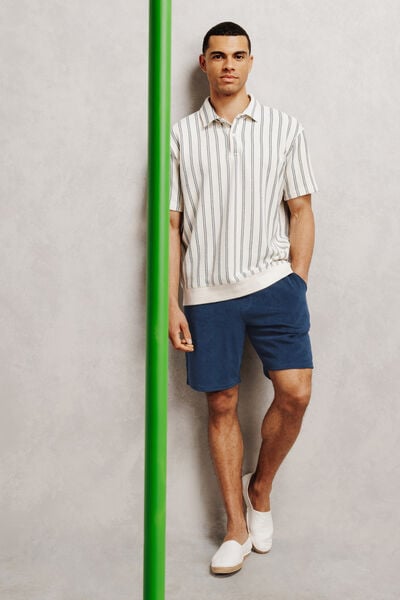 Bermuda mati&egrave;re &eacute;ponge