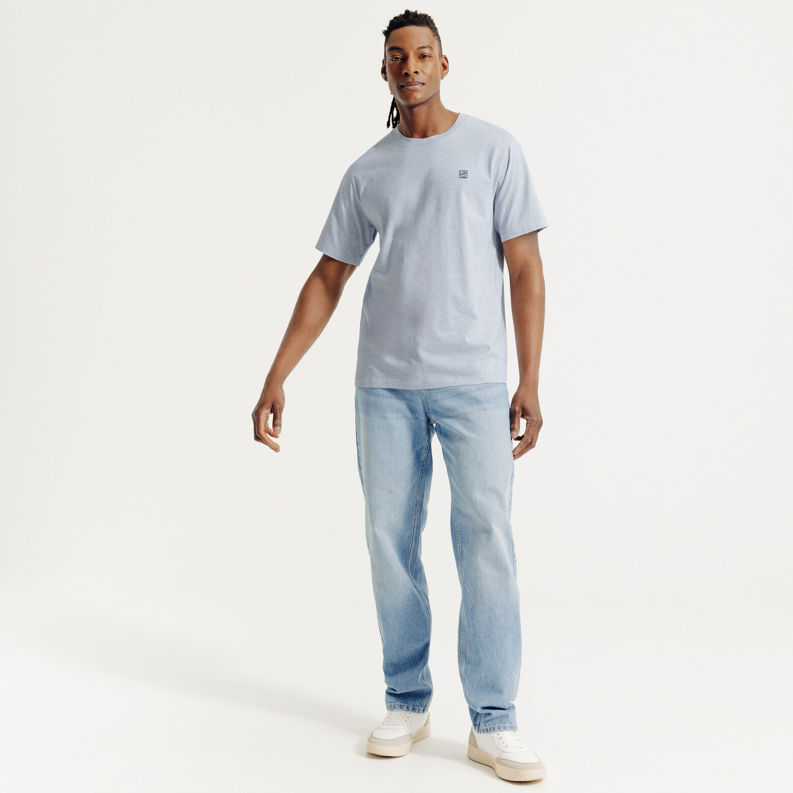 Tee shirt effet microray&eacute; broderie poitrine