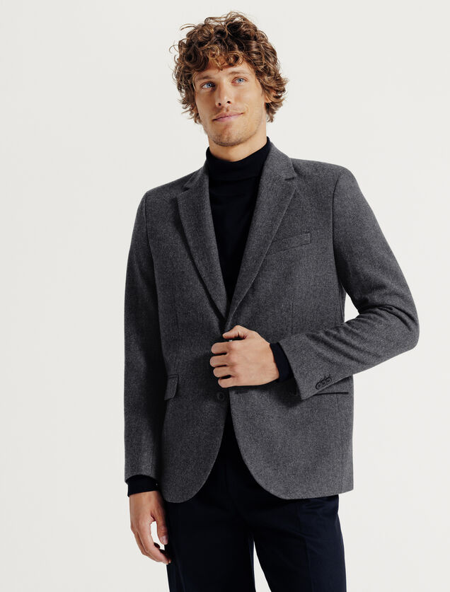 1007677_18817_V1.jpg 636 × 837 pixels