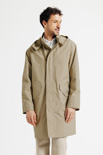 Parka longue boutonn&eacute;e &agrave; capuche