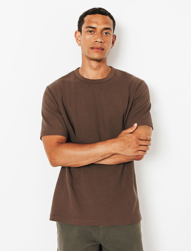 Tee shirt mati&egrave;re gaufr&eacute;e