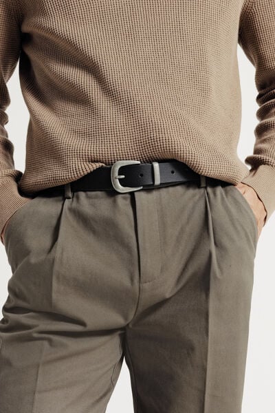 Ceinture en cuir &agrave; boucle