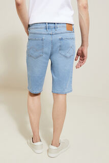 Bermuda en jean avec du coton recyclé