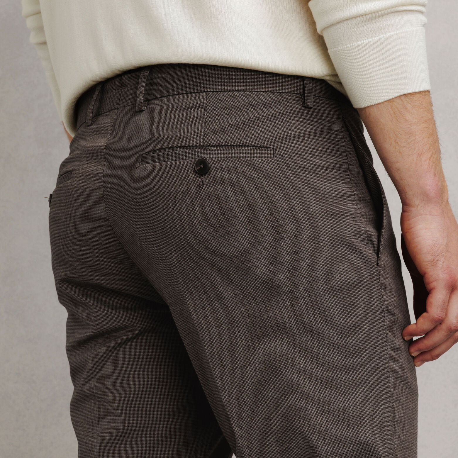 Pantalon de costume slim pied de puce