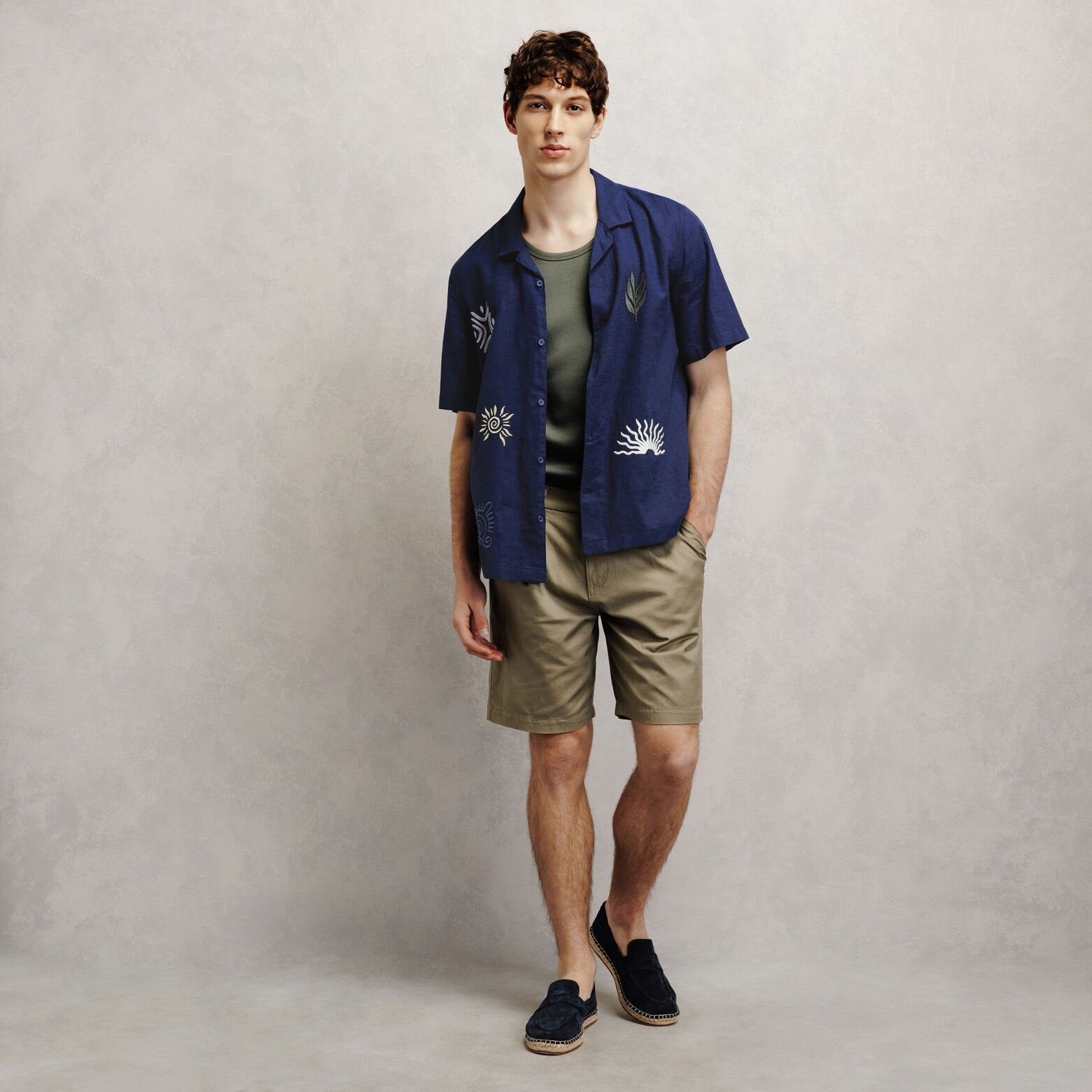 Chemisette en coton lin brod&eacute;e