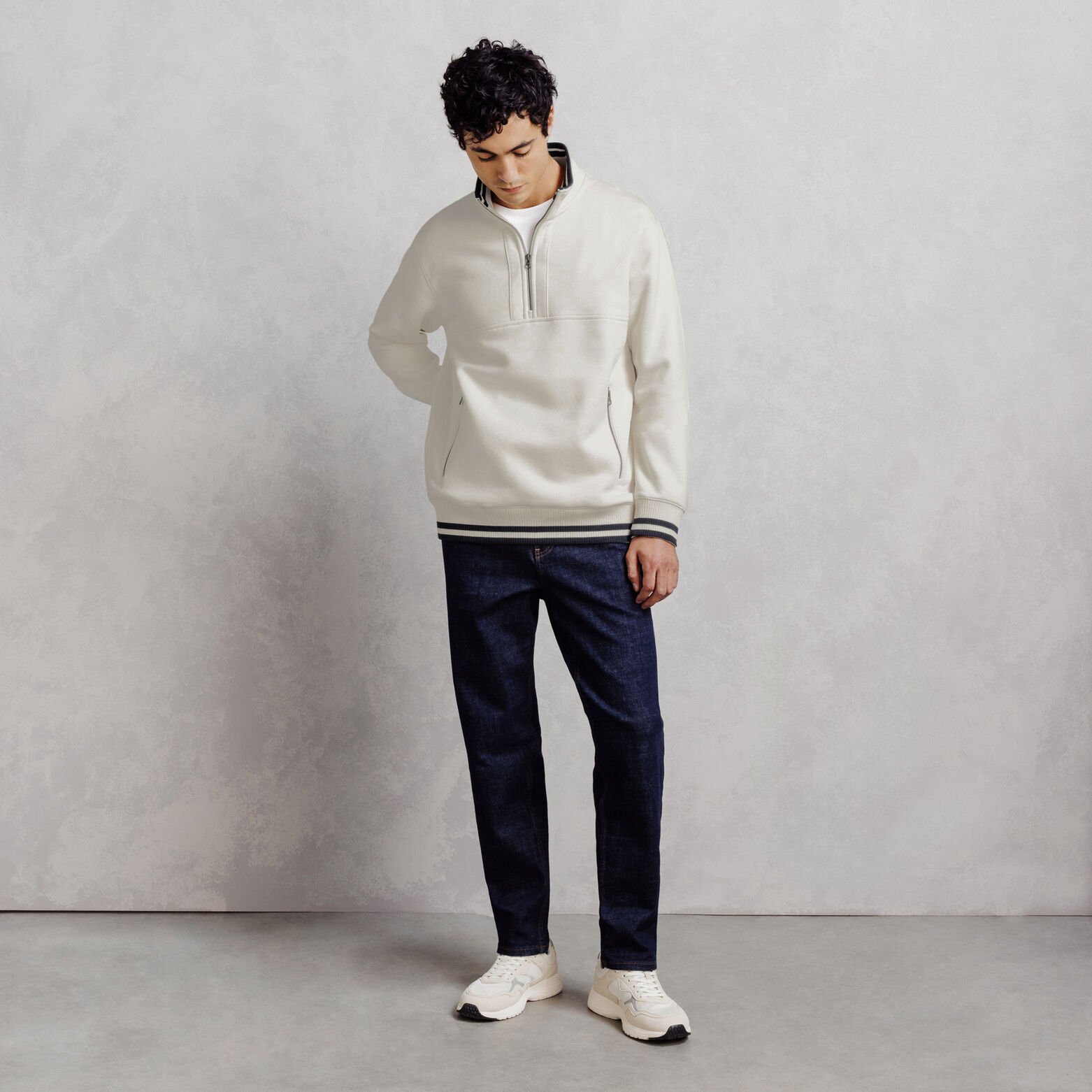 Sweater met rits, opstaande kraag, contrastboord