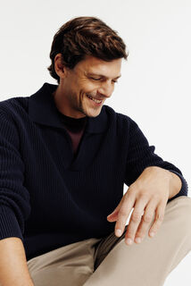 Polo en maille manches longues col resort