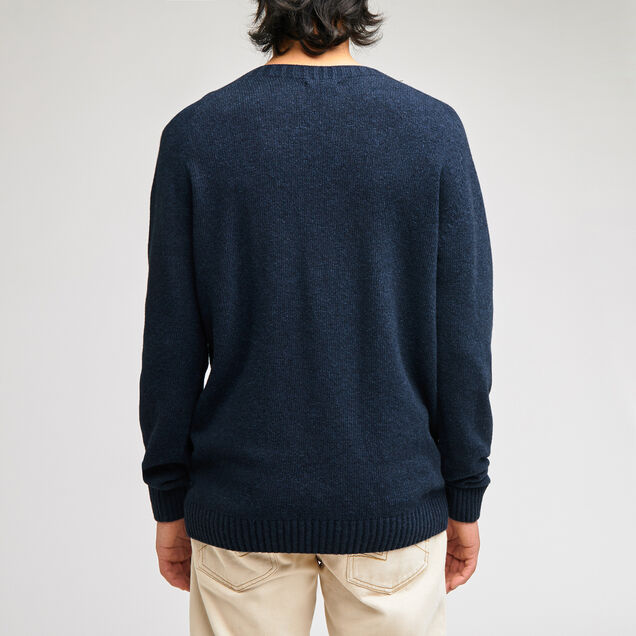 Pull sans couture en laine tricoté au Portugal