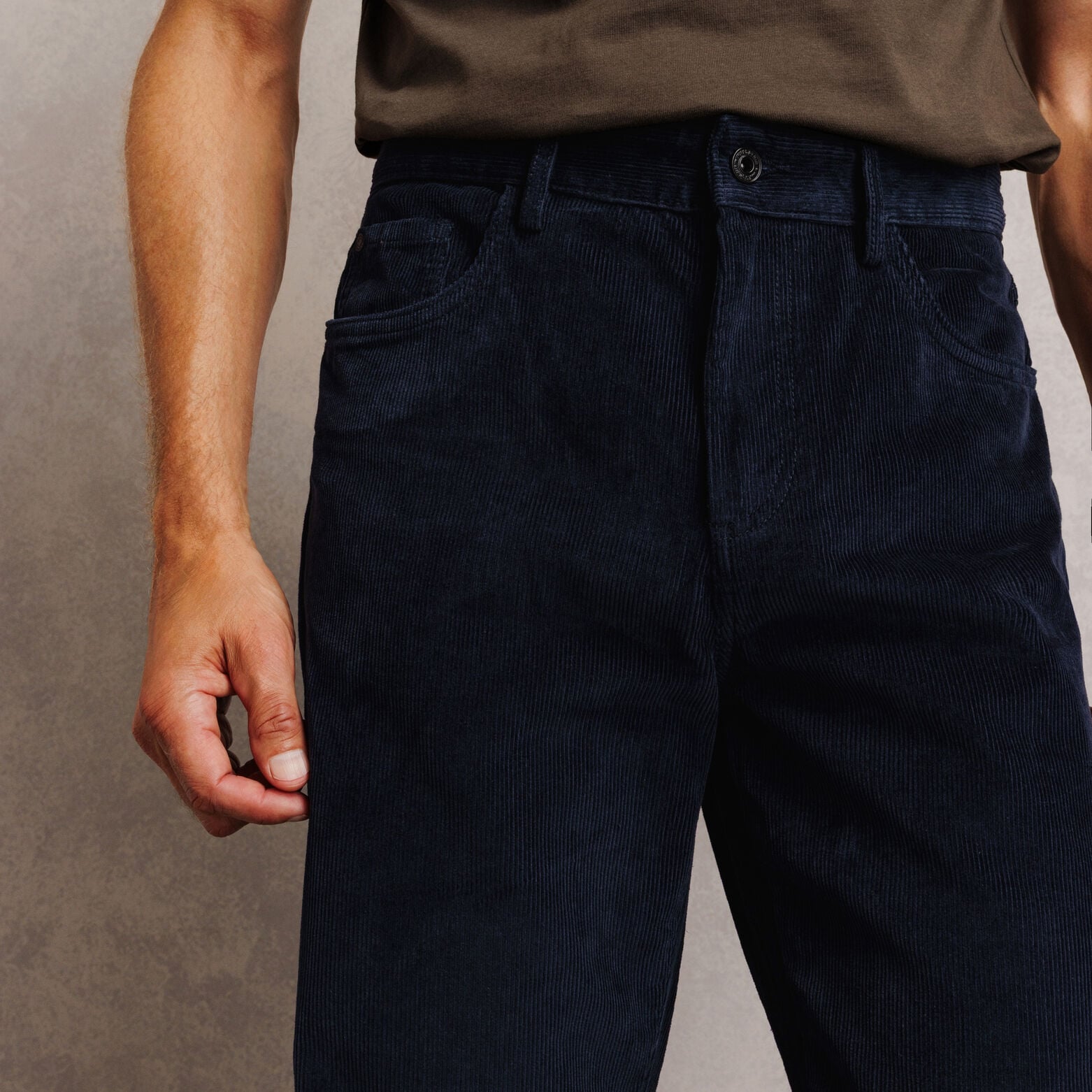Pantalon 5 poches loose en velours 100% coton