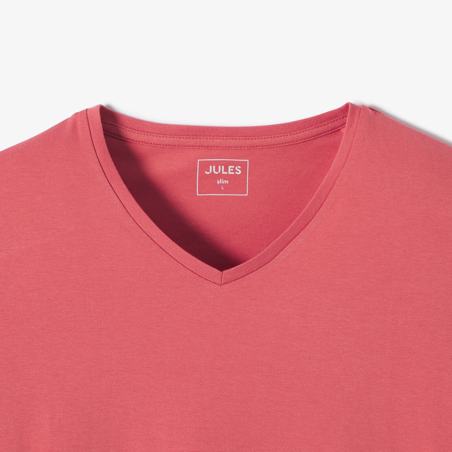 Basic T-shirt met V-hals in biokatoen 