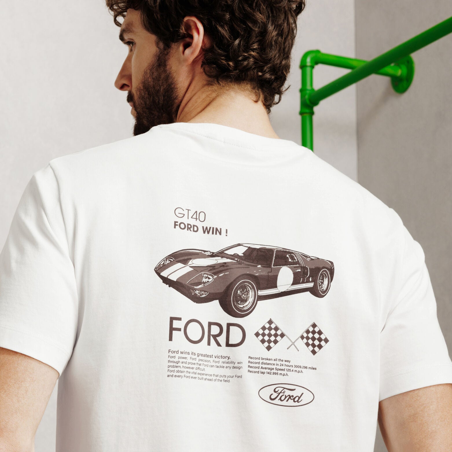 Tee shirt imprim&eacute; devant dos licence Ford GT40