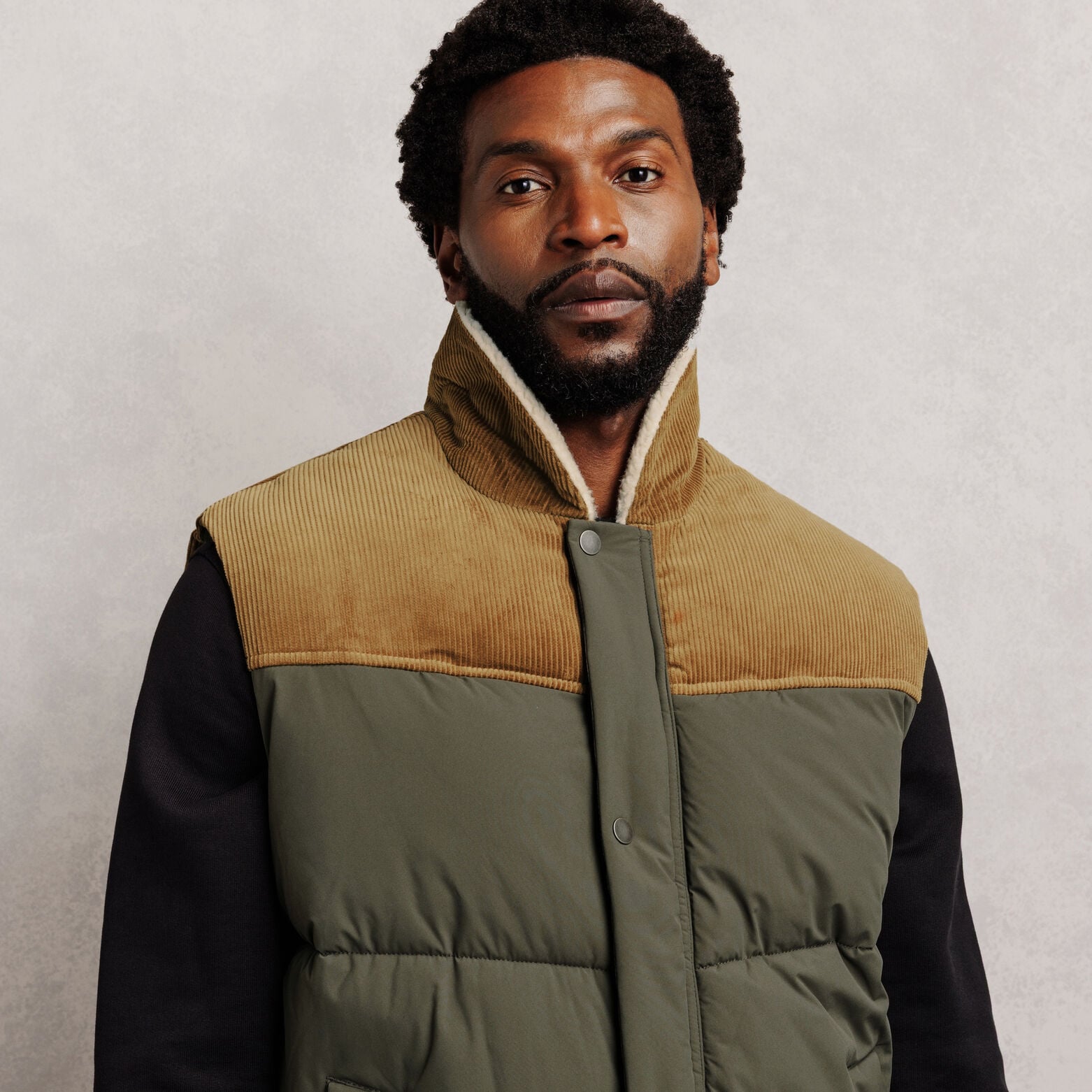 Doudoune sans manches col en sherpa