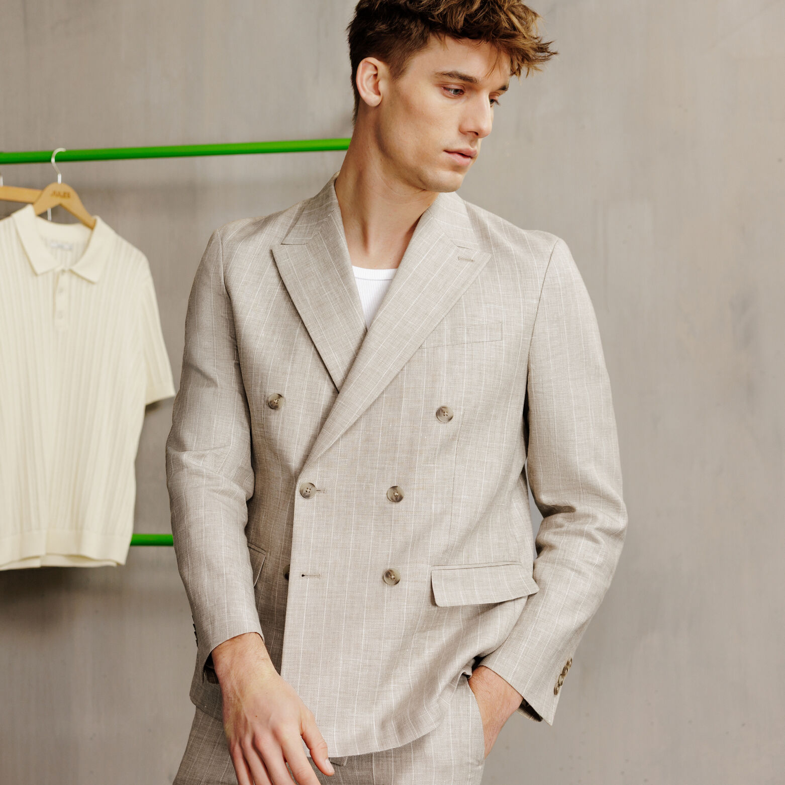 Veste de costume crois&eacute;e confort