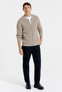 Vest met rits en sportieve kraag