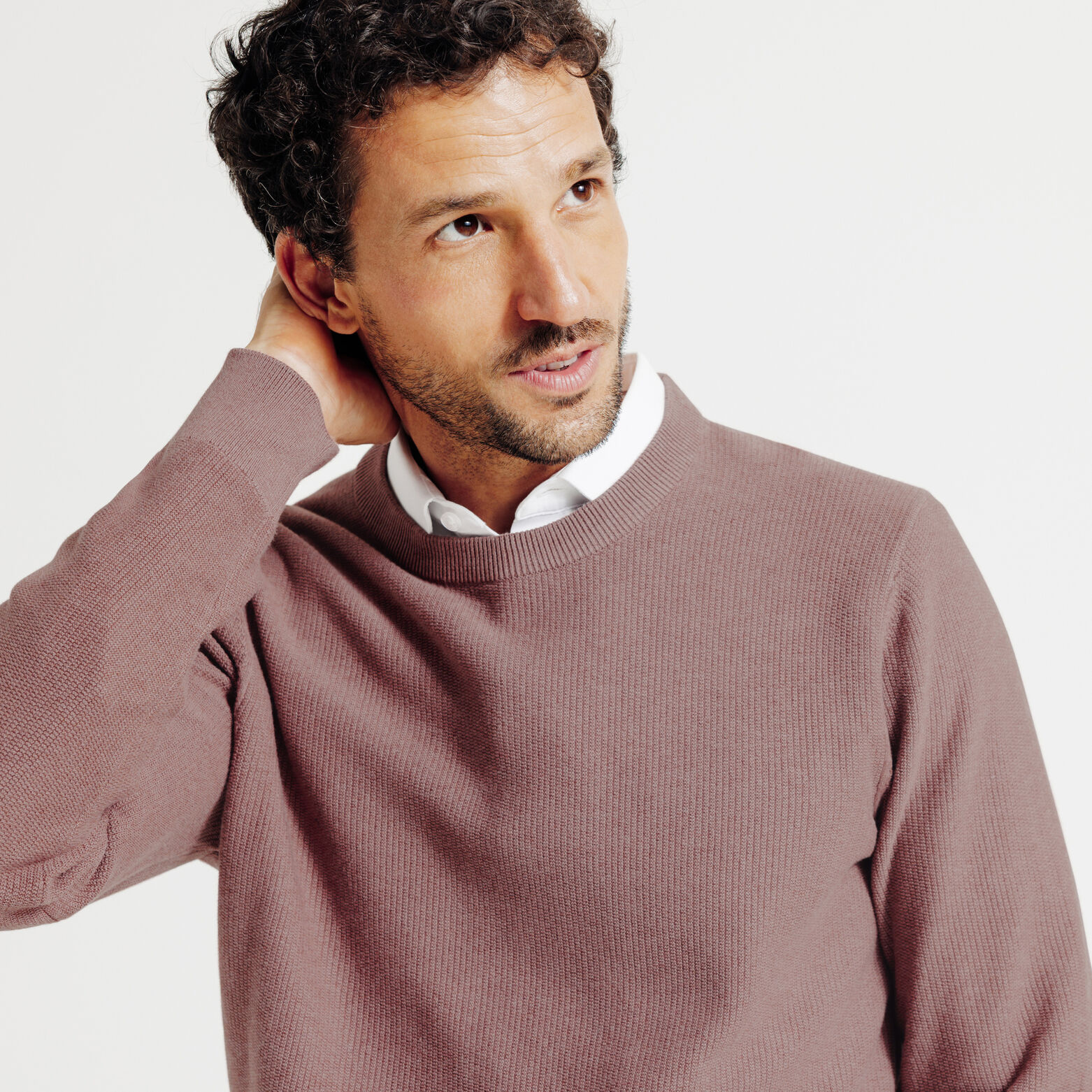 Pull col rond jeux de points fantaisie