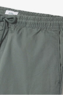 Bermuda cargo mati&egrave;re technique