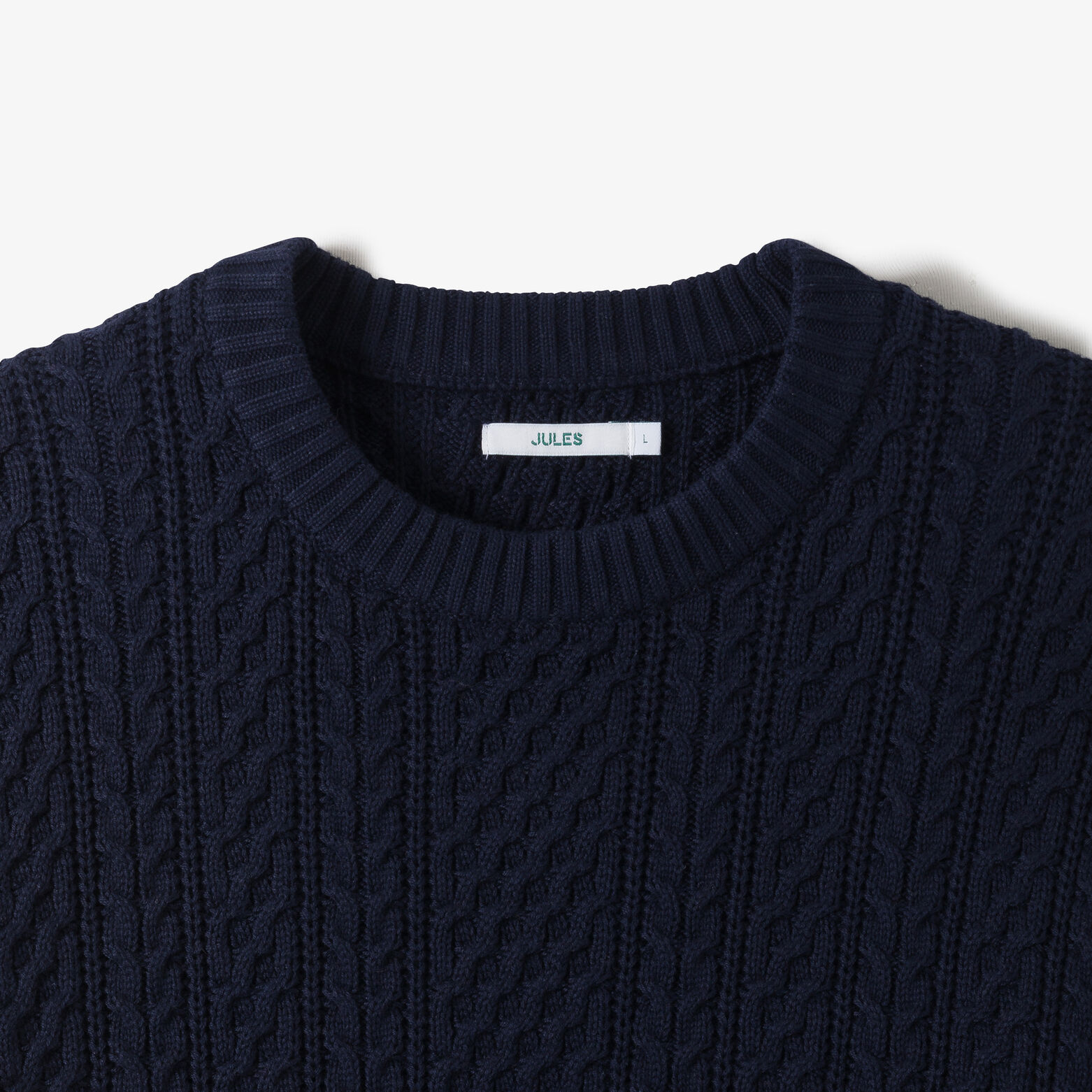 Pull col rond torsadé