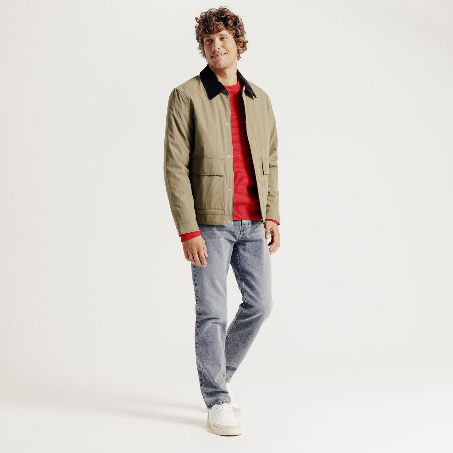 Pull col rond jeux de points fantaisie