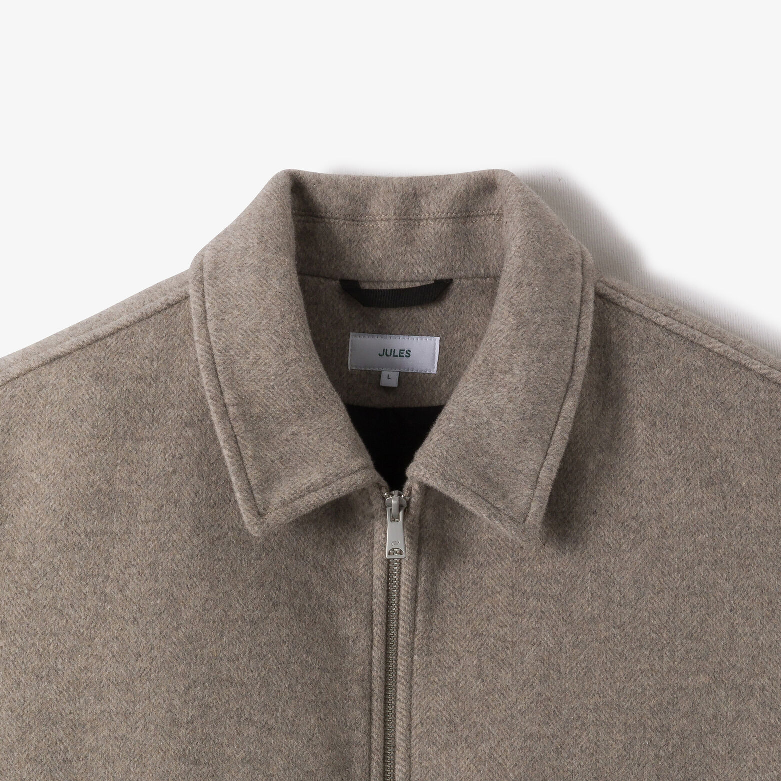 Jack met hemdskraag en rits