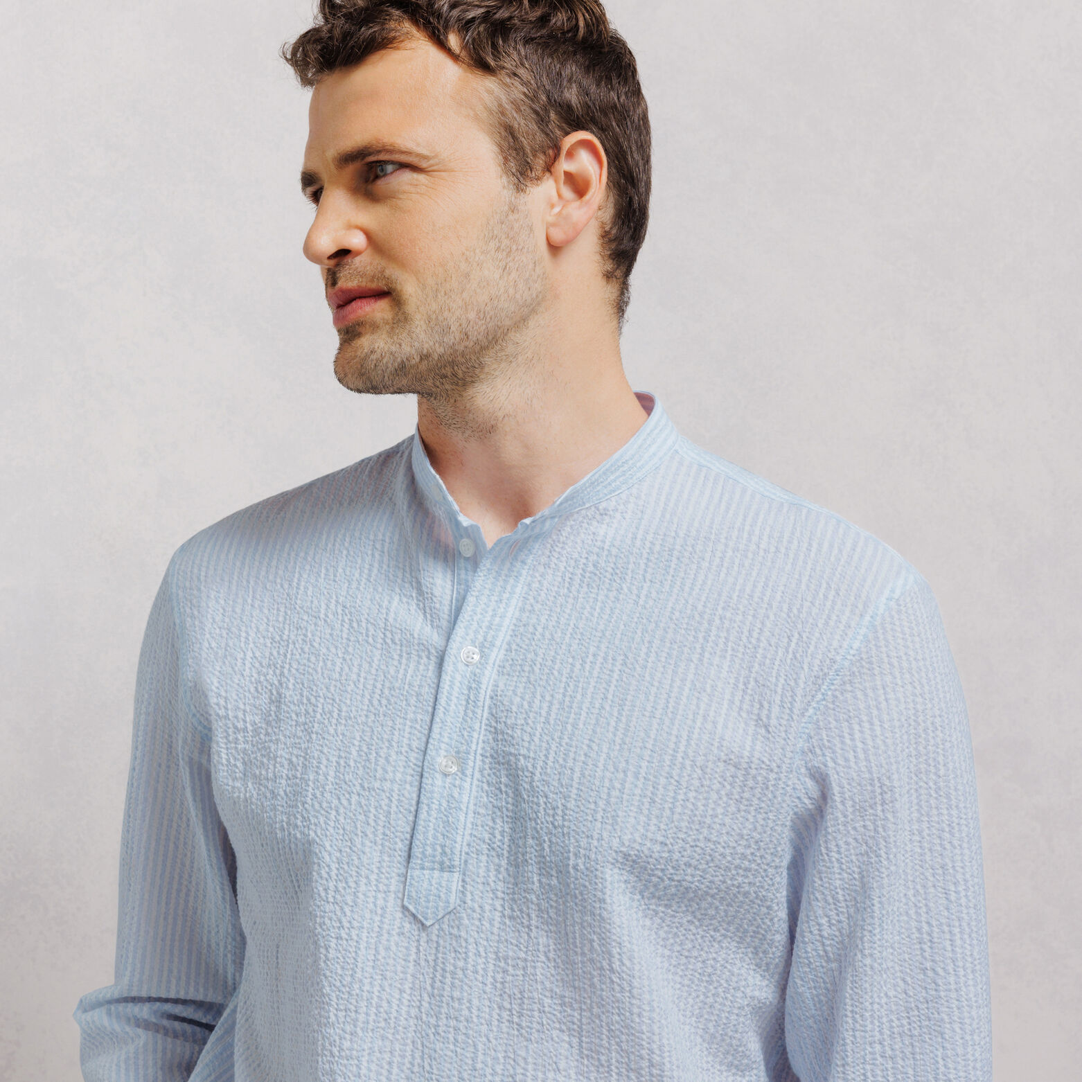 Chemise col mao regular 100% coton
