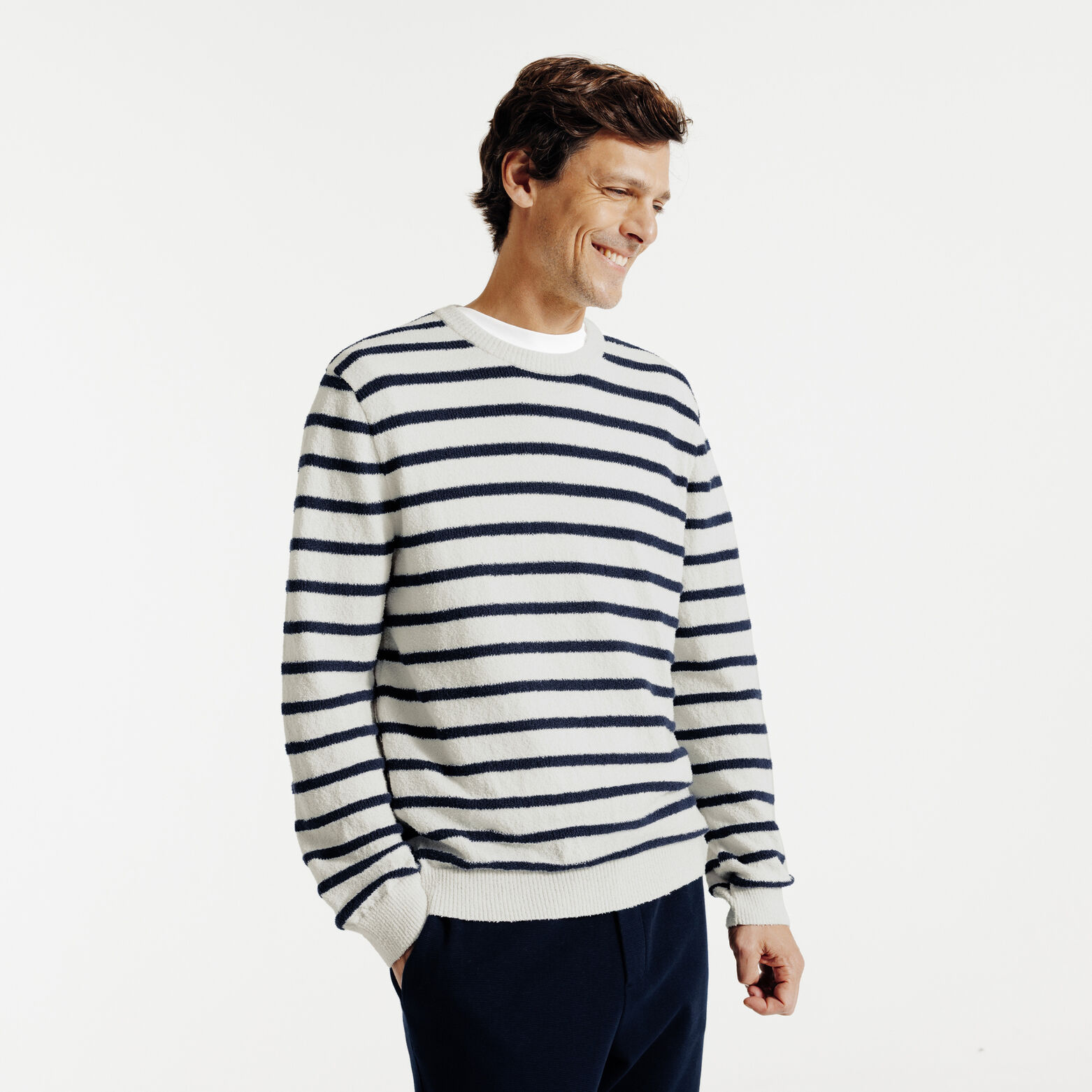 Gestreepte bouclé trui ronde hals