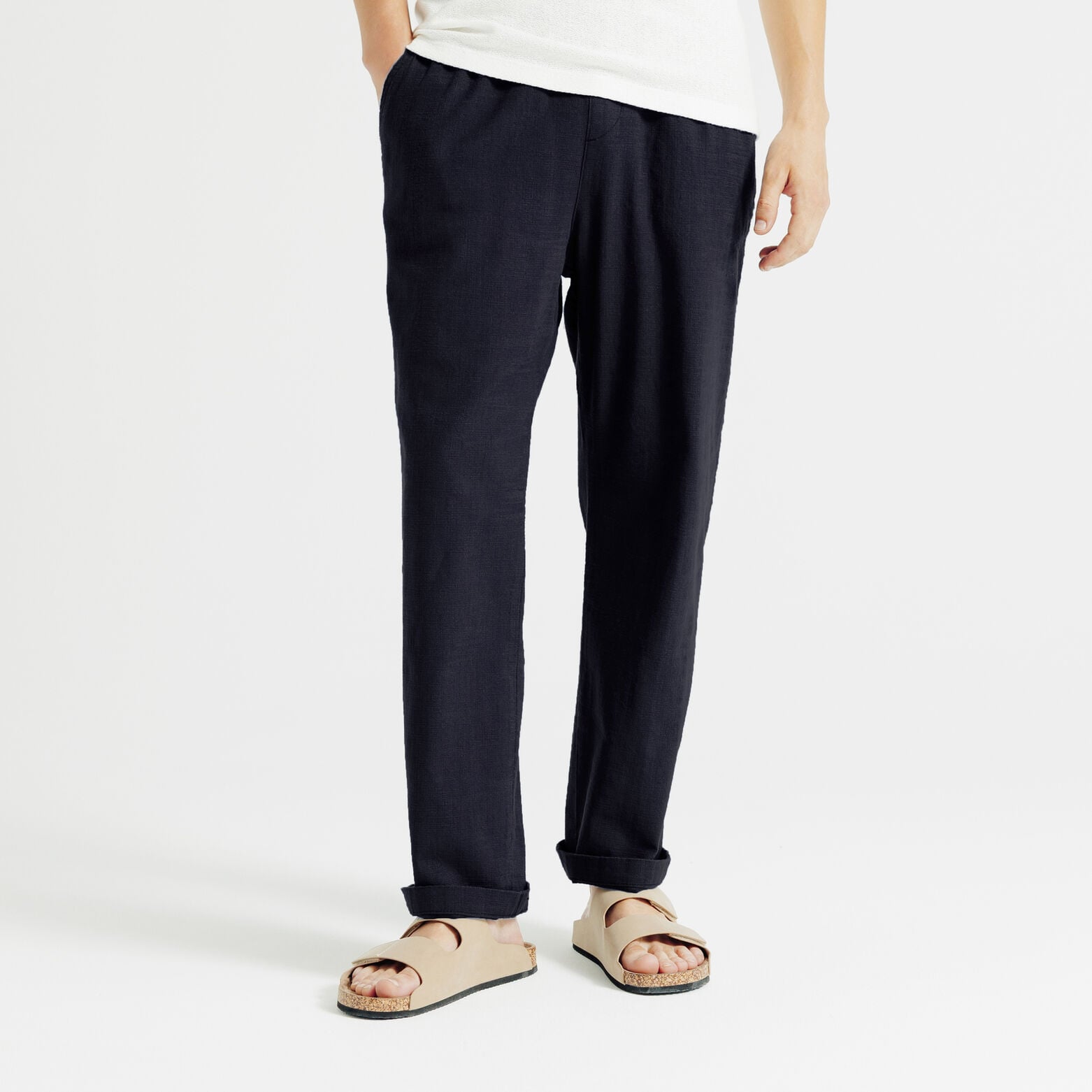 Pantalon loose mati&egrave;re textur&eacute;e
