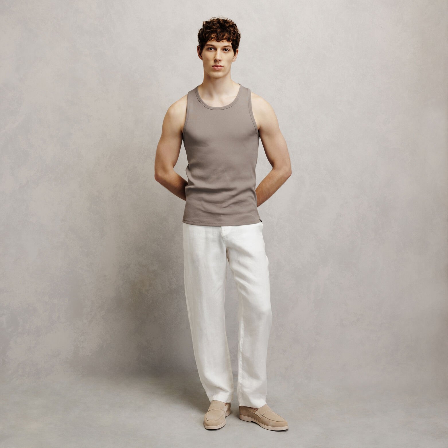 D&eacute;bardeur en c&ocirc;te 2x2