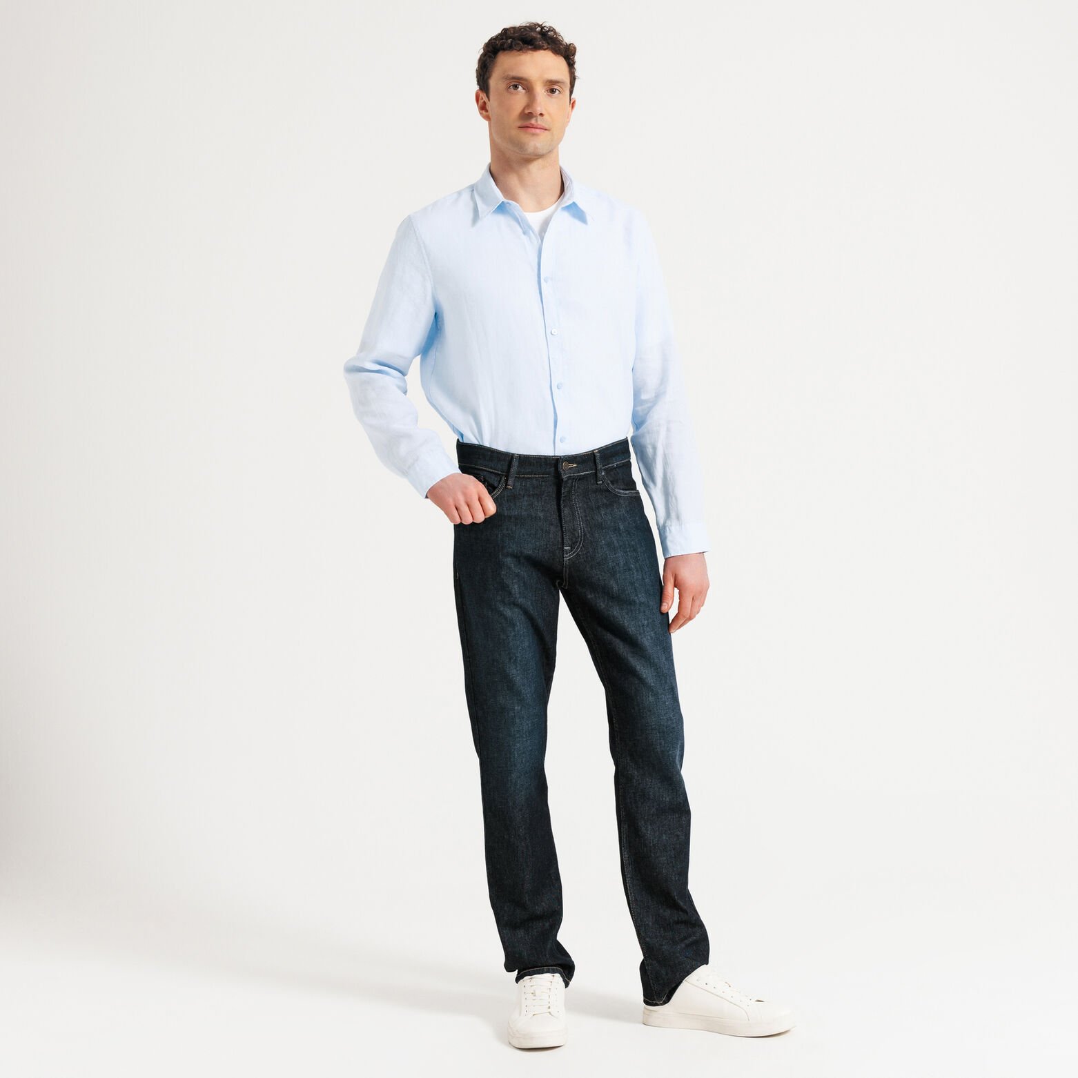 Jean straight toile l&eacute;g&egrave;re