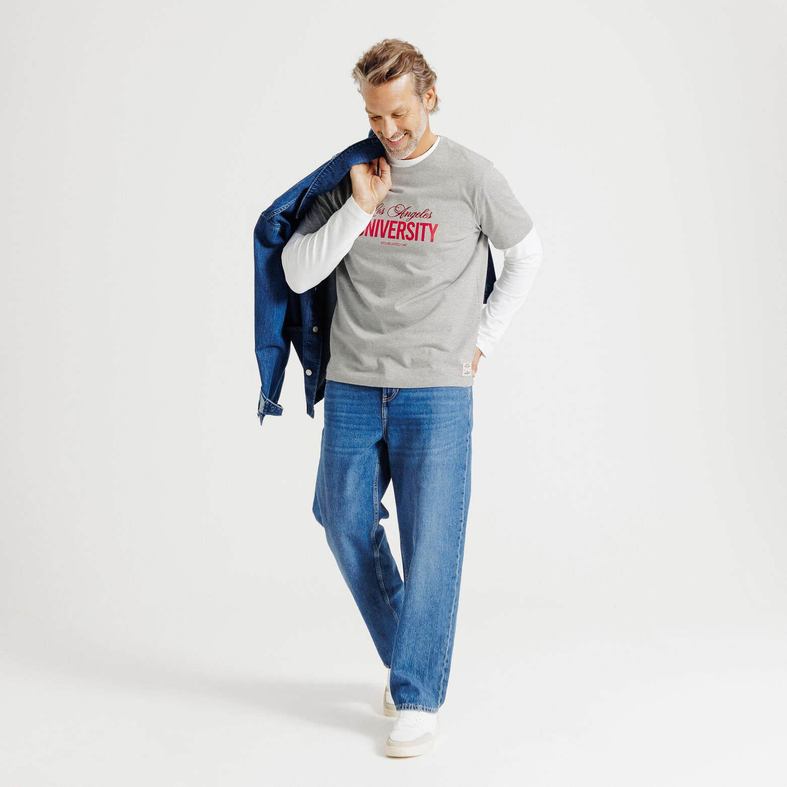 T-shirt in katoen met borduursel vooraan