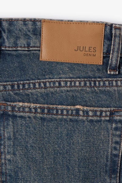 Jean straight d&eacute;lav&eacute;