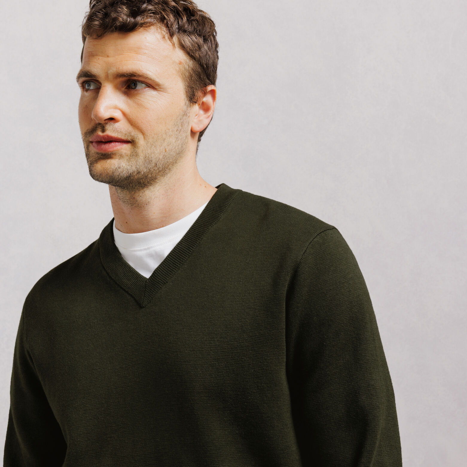 Pull col v " le parfait by JULES"