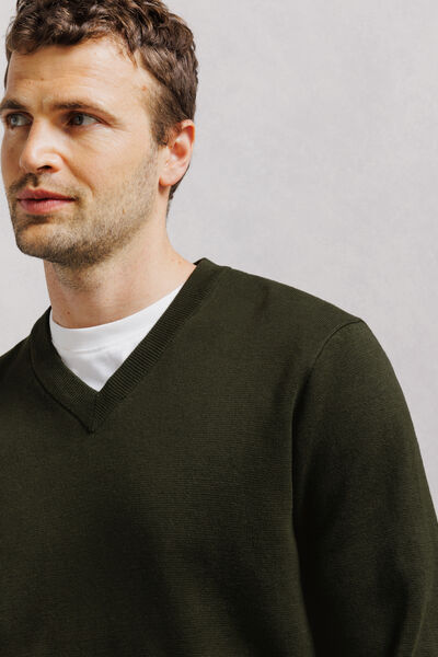 Pull col v " le parfait by JULES"