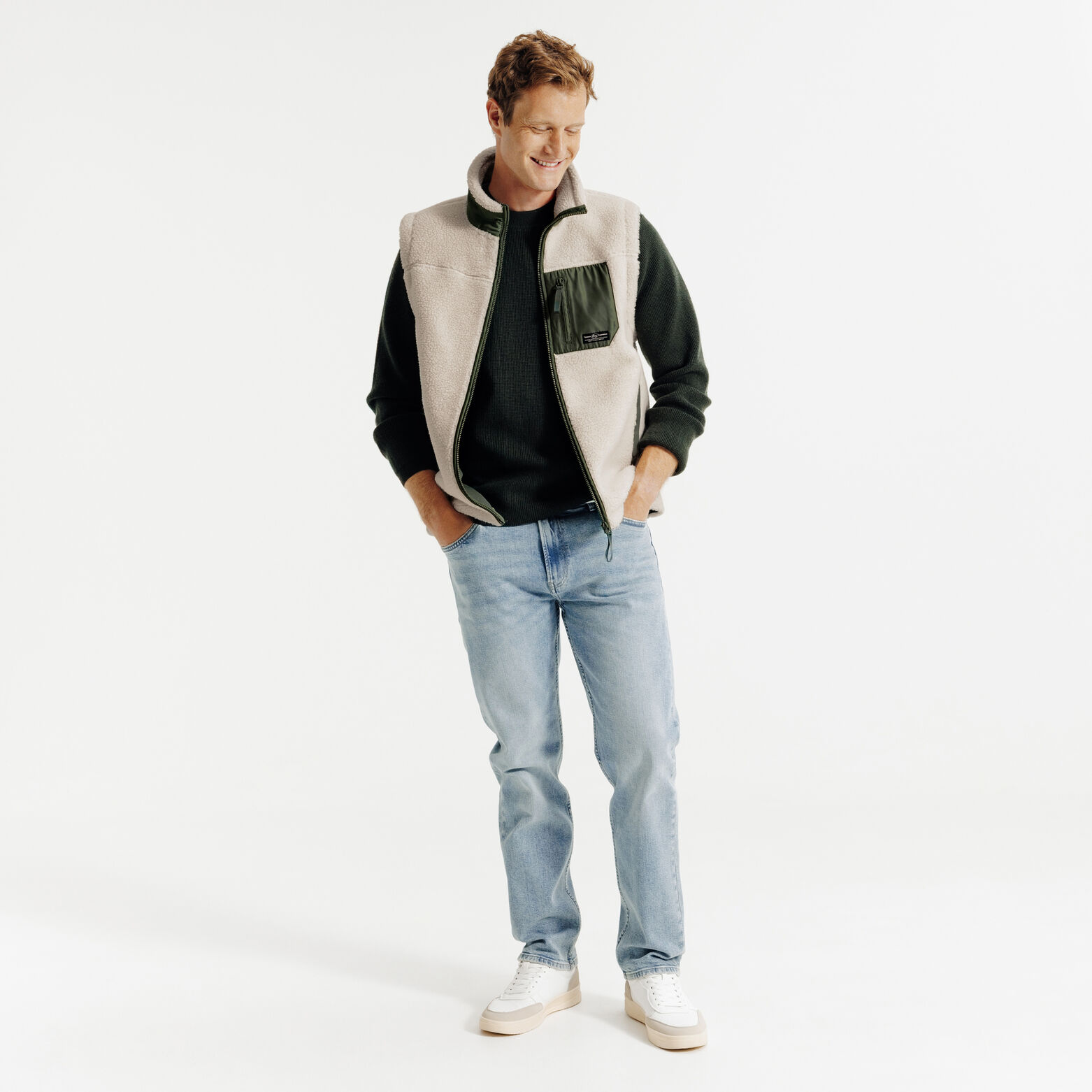 Veste sans manche en sherpa contrastée