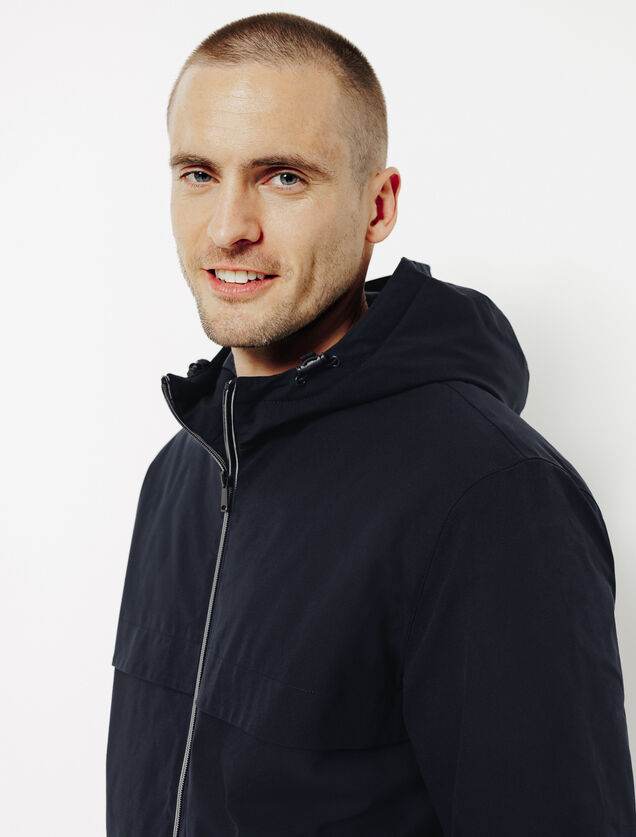 Blouson &agrave; capuche