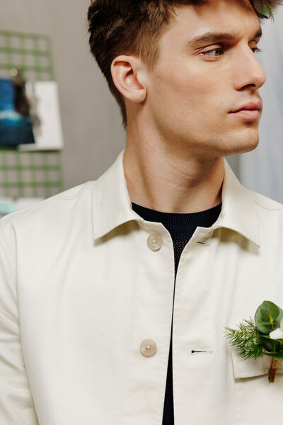 Veste col chemise boutonn&eacute;e mi-saison