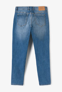 Tapered fit jeans