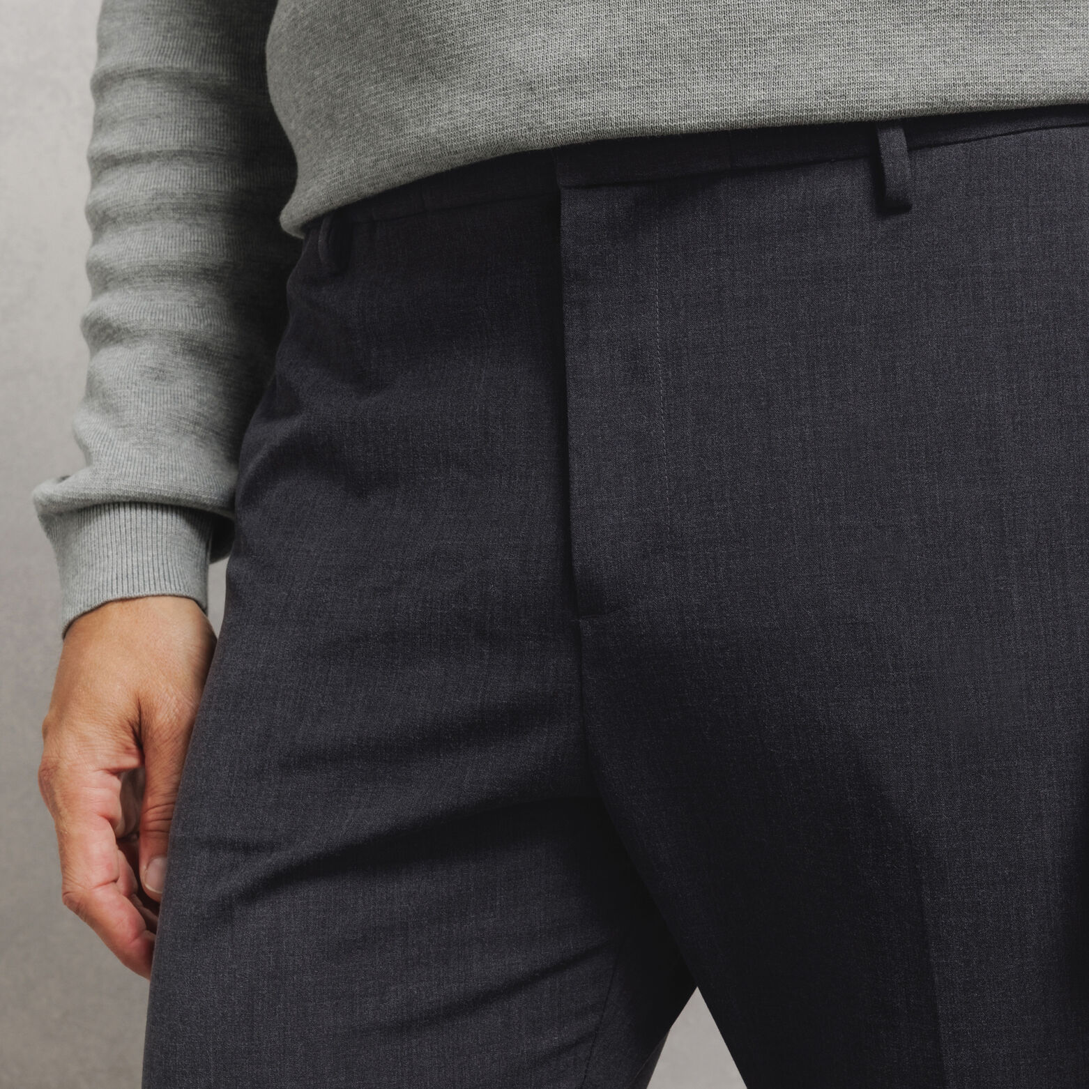 Pantalon tapered taille &eacute;lastiqu&eacute;e