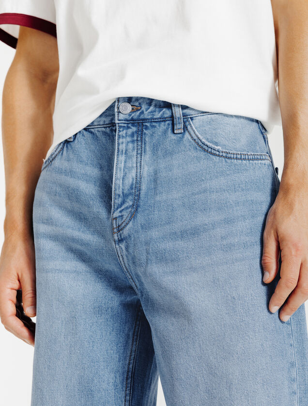 Baggy jeans