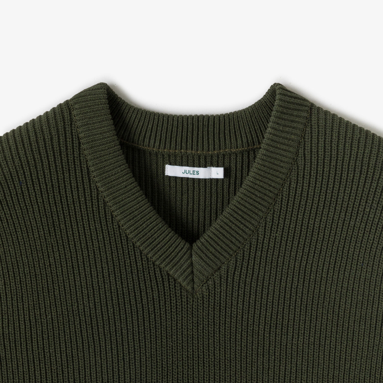 Pull col v sans manches