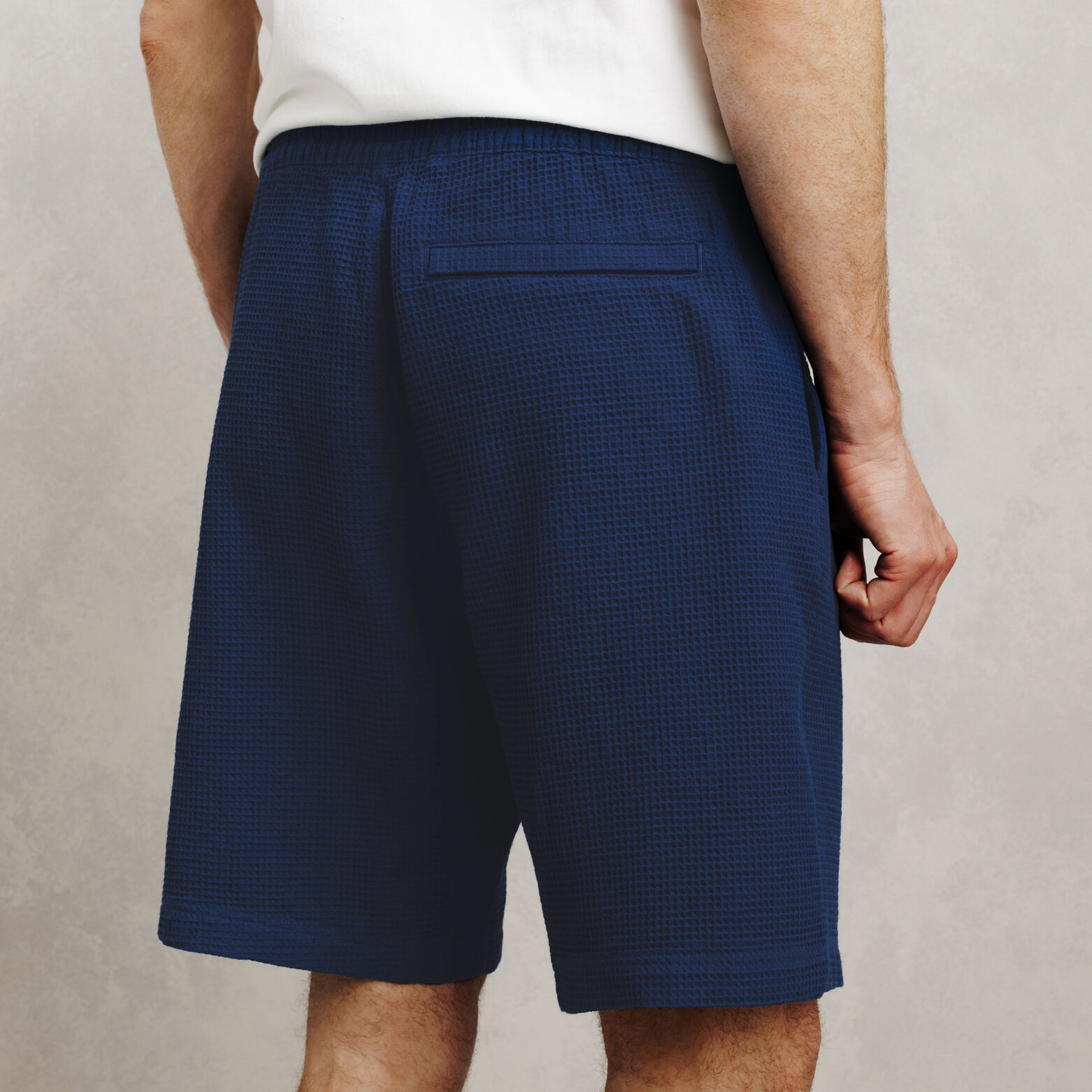 Bermuda in wafelstof met elastische tailleband